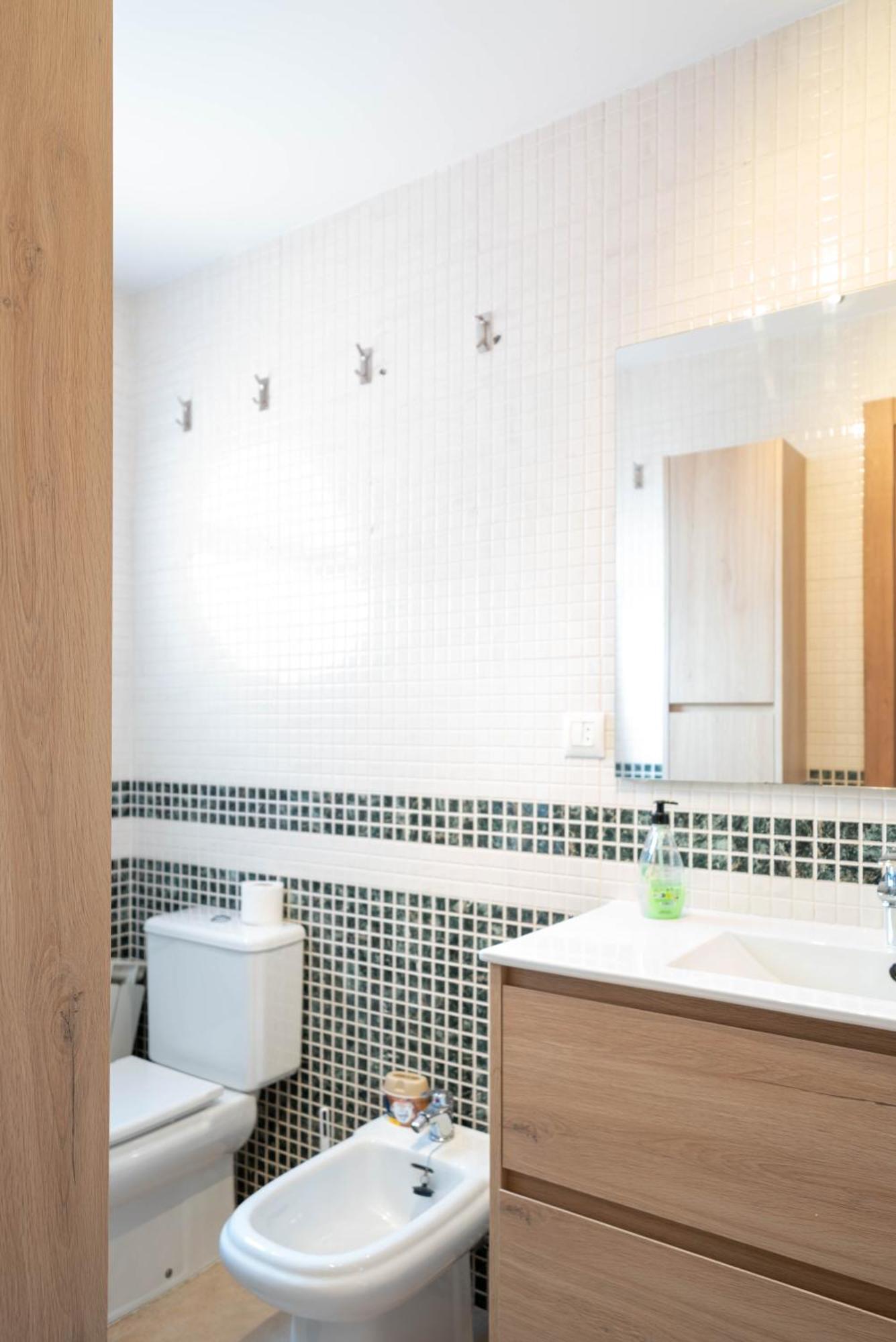 Apartamentos Go- Chalet Calera, Parking Gratuito Арройо-де-ла-Энкомьенда Экстерьер фото